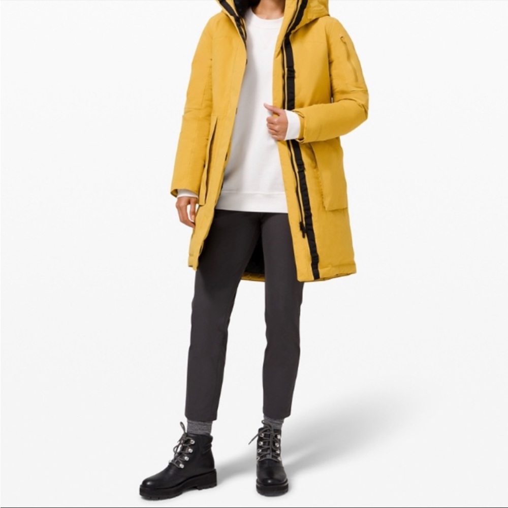 NWT Lululemon Winter Warrior Parka Yellow Size 6